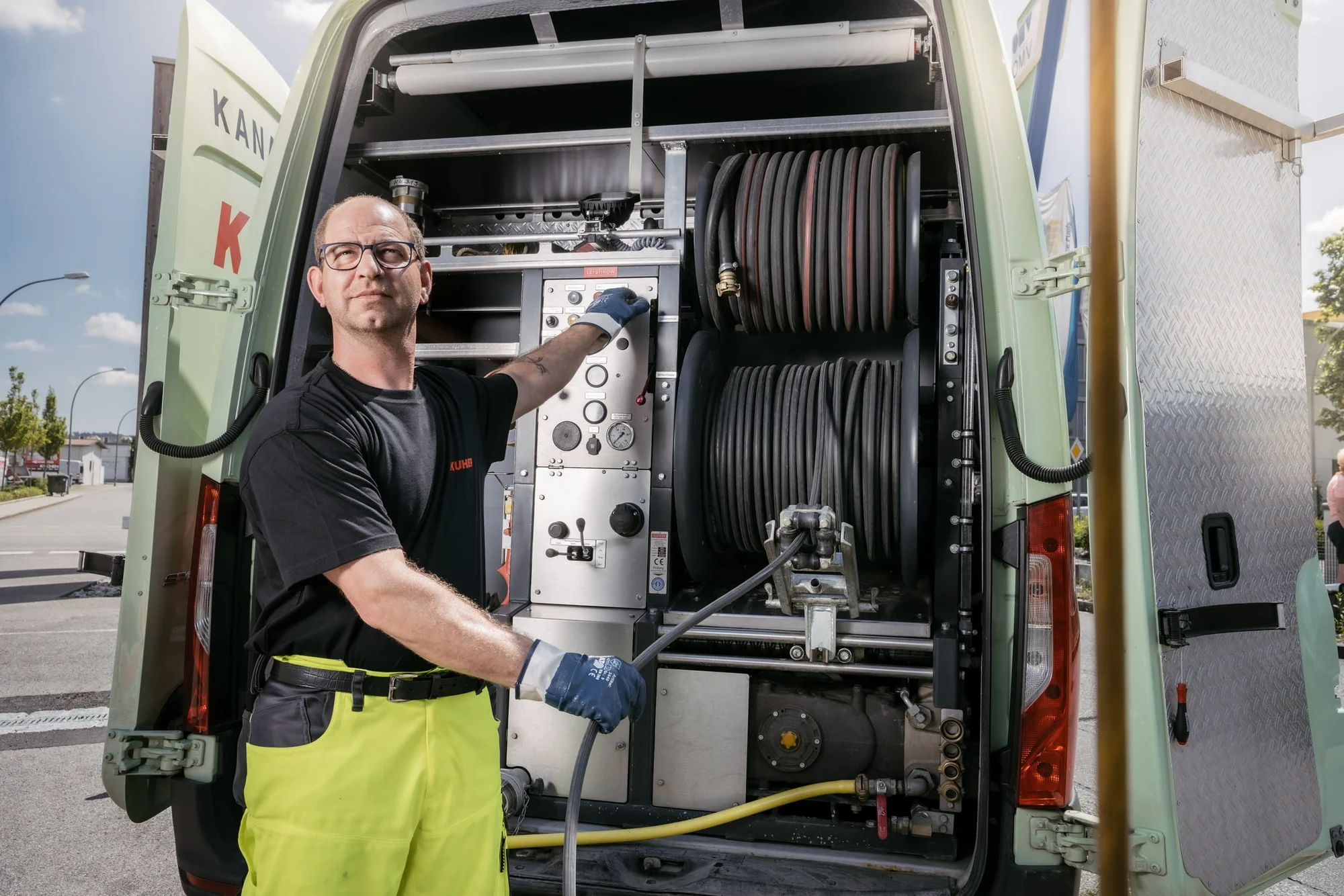 Über Kuchler Kanalreinigung und Rohrreinigung Traitsching